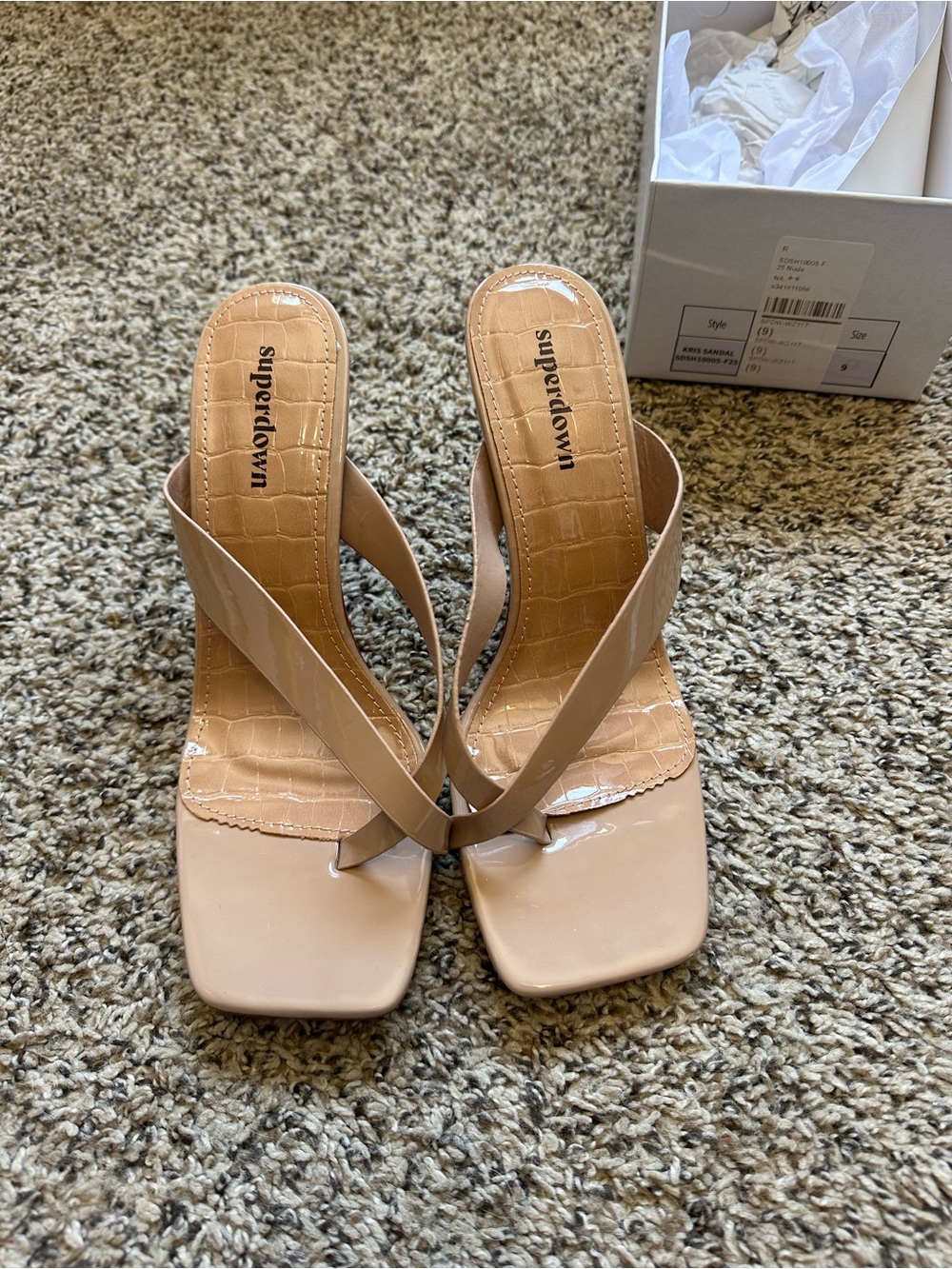 Superdown Women's Nude Patent Square-Toe Slide Sandals